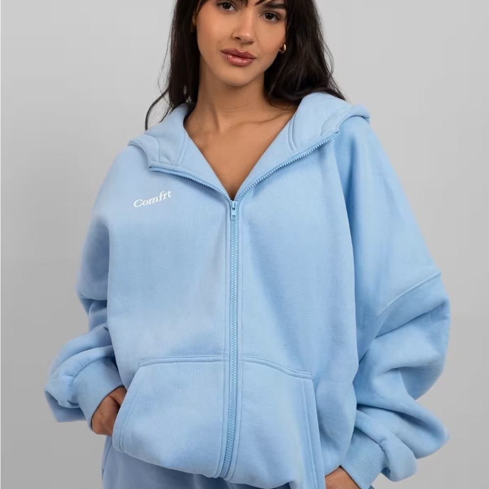 Comfit Women's Light Blue Zip-Up Hoodie
